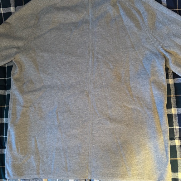 Calvin Klein Grey Sweatshirt/Crewneck - Picture 2 of 10